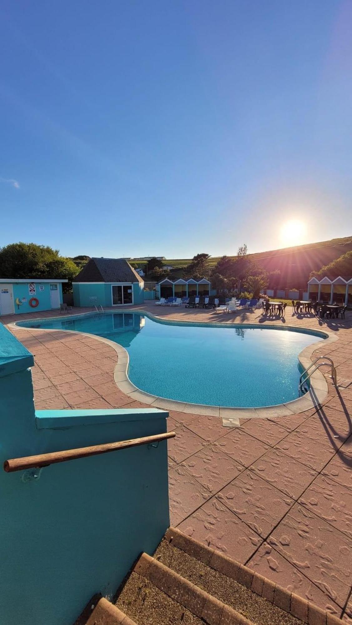 Newquay Bay Resort Oakley 6 Birth Caravan Exteriér fotografie